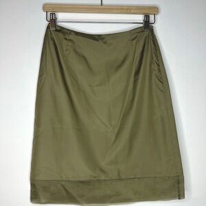 J Crew 100% Silk Green Olive Skirt side zipper SIZE 4